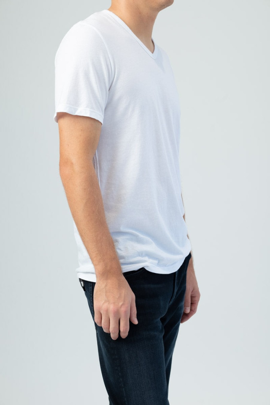 COTTON CITIZEN Classic V-Neck Tee In White | Cotton Citizen - T. Boutique | Tops