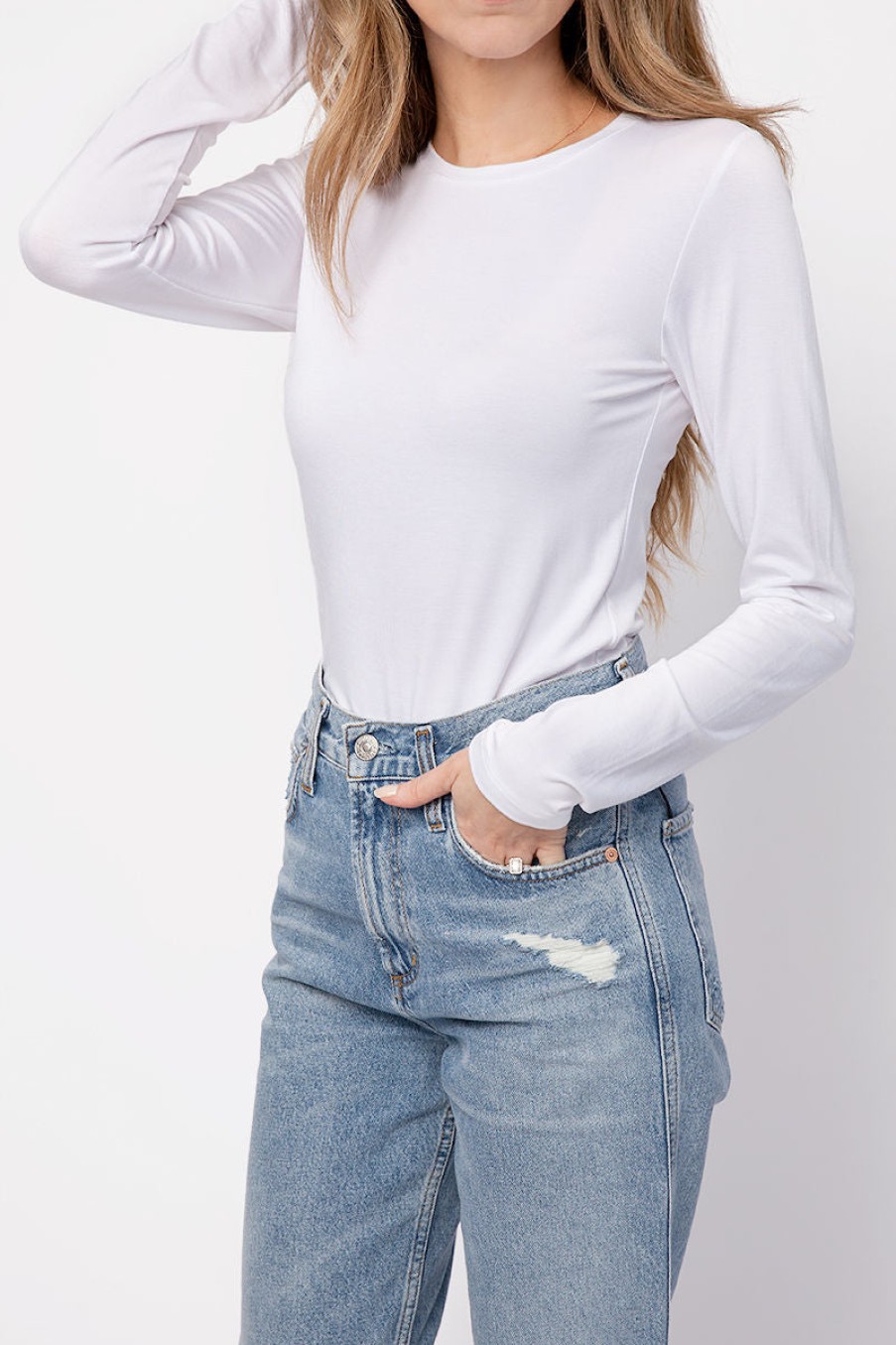 L'AGENCE Tess Long Sleeve Tee In White | L'Agence - T. Boutique | Loungewear