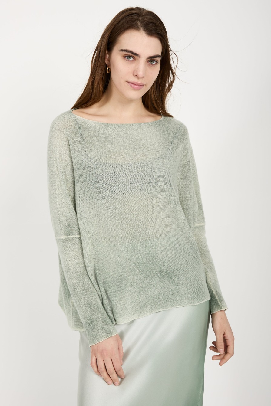 AVANT TOI Light Cashmere Poncho In Jade | Knitwear