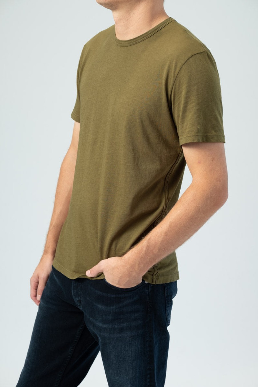 COTTON CITIZEN Classic Crewneck Tee In Moss | Cotton Citizen - T. Boutique | Tops