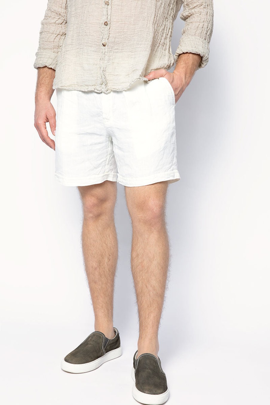 LA BOTTEGA DI BRUNELLA Edoardo Bermuda Shorts In Latte | La Bottega Di Brunella - T. Boutique | Bottoms