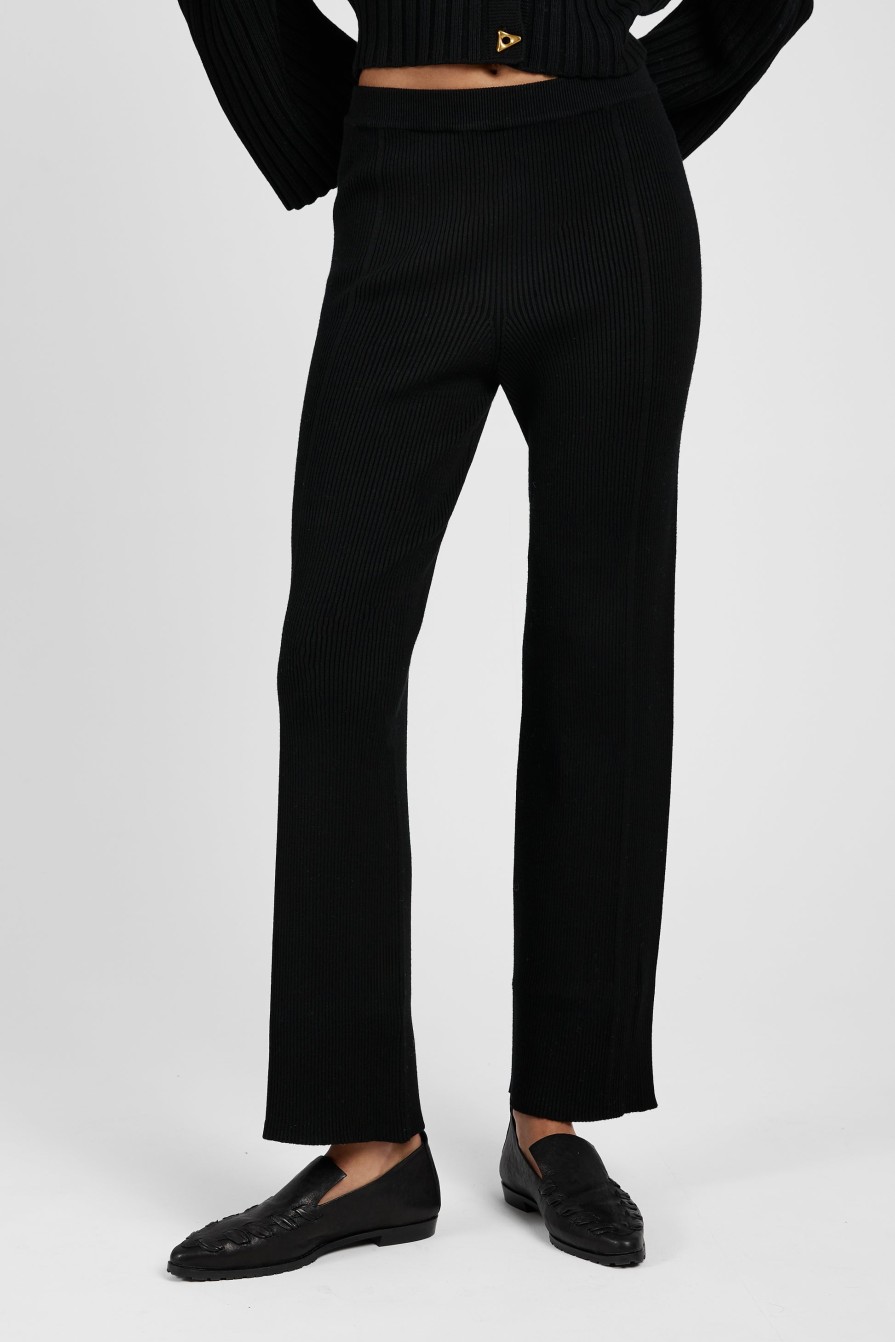 AERON Zero008 Ribbed Pant In Black | Bottoms