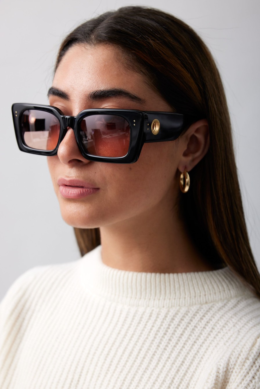 LINDA FARROW Nieve Sunglasses In Black | Eyewear