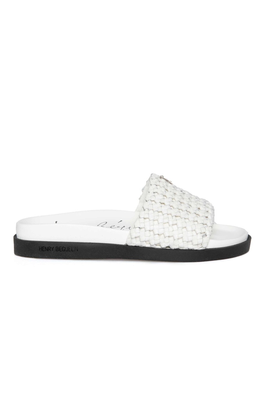 HENRY BEGUELIN Leather Intreccio Crochet Slide In Gesso | Flats