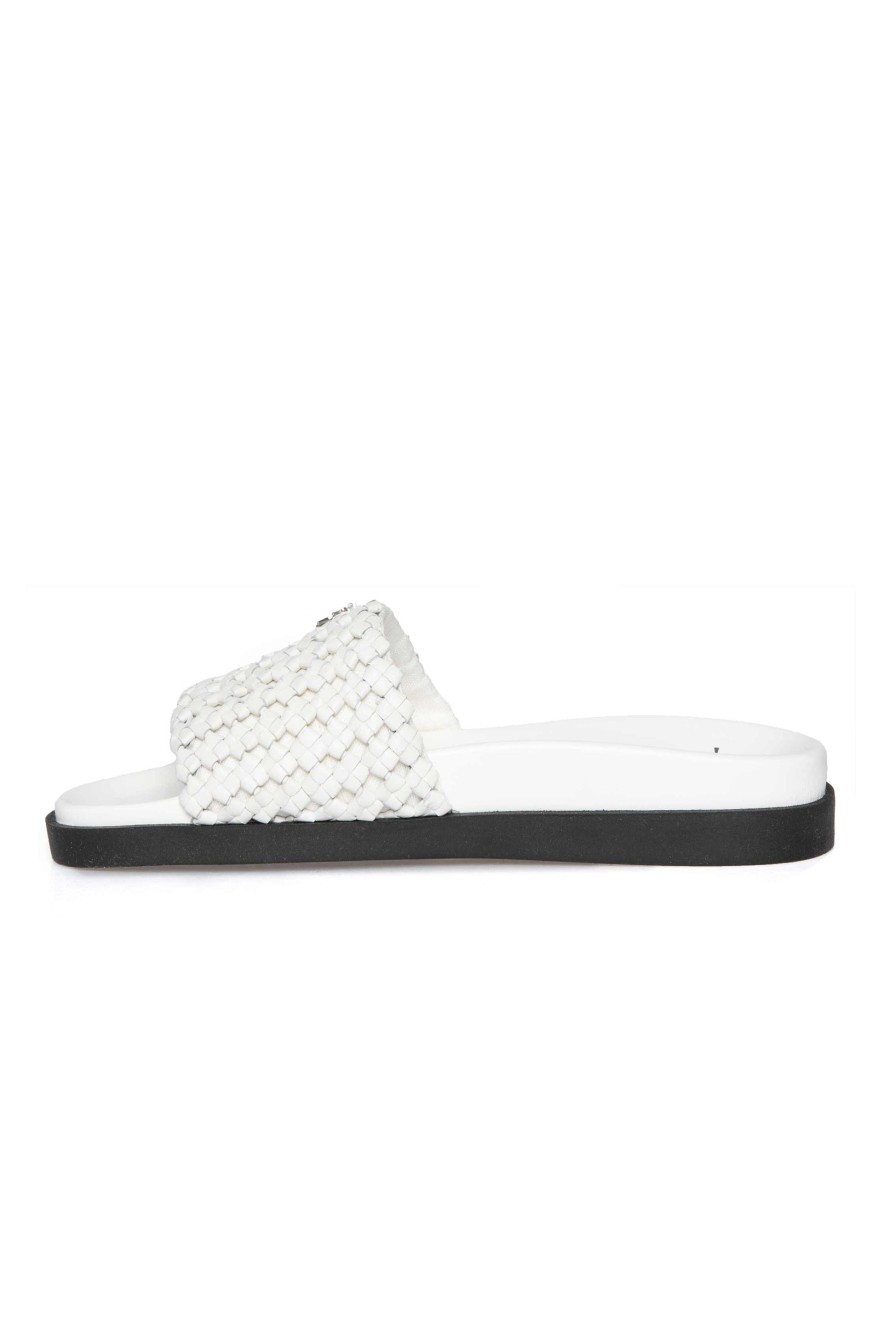 HENRY BEGUELIN Leather Intreccio Crochet Slide In Gesso | Flats