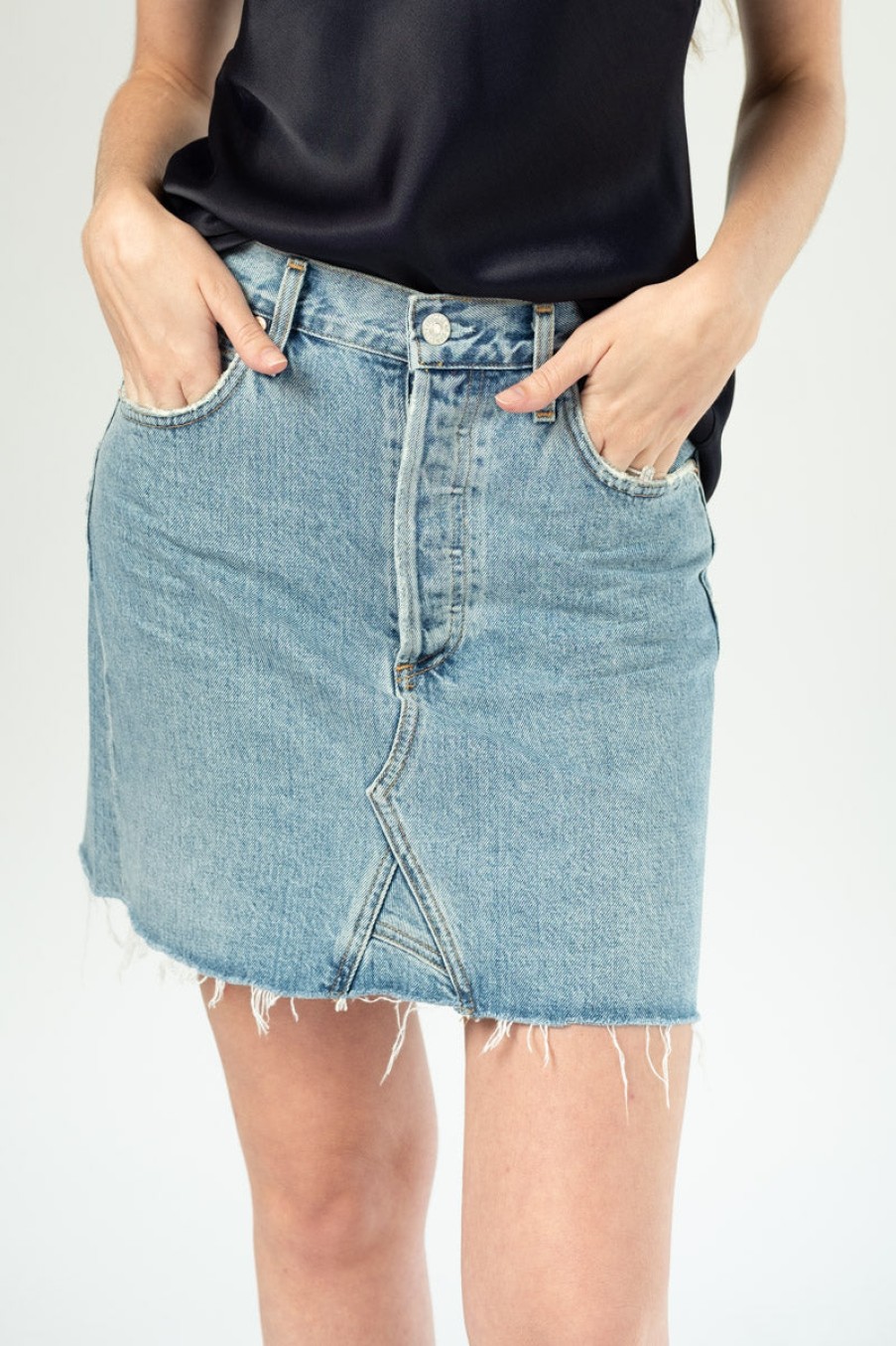 CITIZENS OF HUMANITY Astrid Mini Skirt In Archive | Citizens Of Humanity - T. Boutique | Bottoms