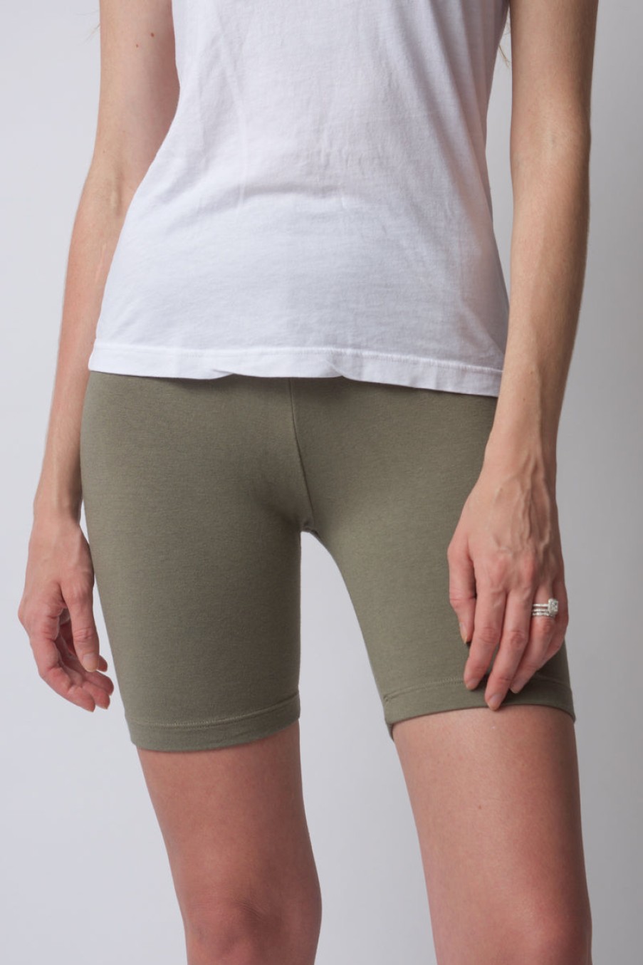 COTTON CITIZEN Milan Biker Short In Moon Rock | Cotton Citizen - T. Boutique | Bottoms