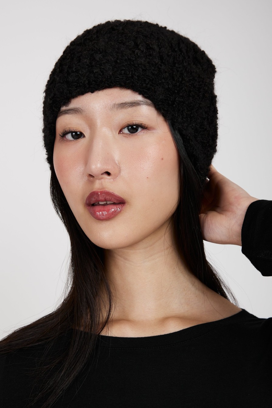 TANDEM Tandem Boucle Hat With In Black | Hats