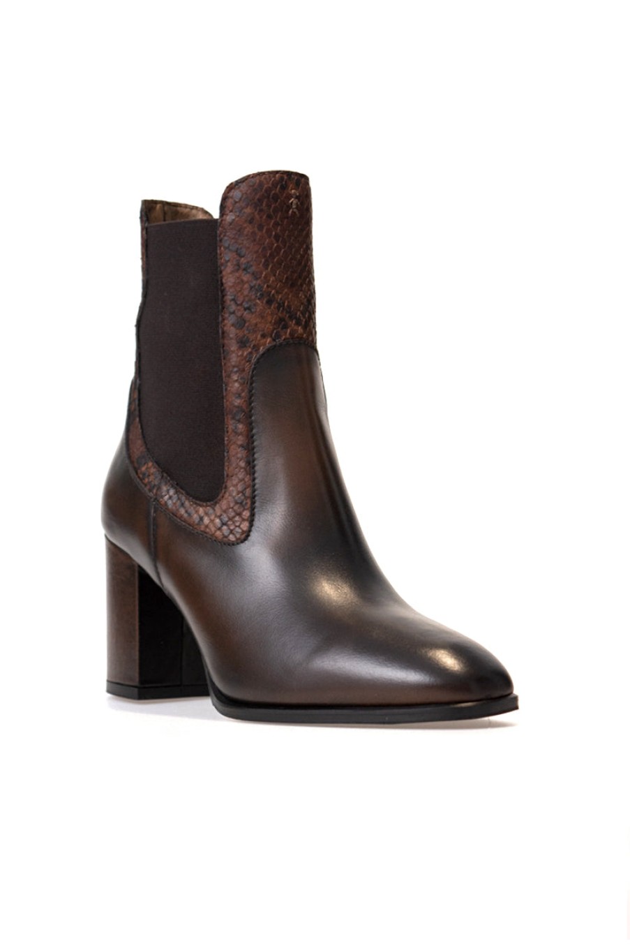 HENRY BEGUELIN Ankle Boots In Calf Spazzolato Leather | Henry Beguelin - T. Boutique | Boots