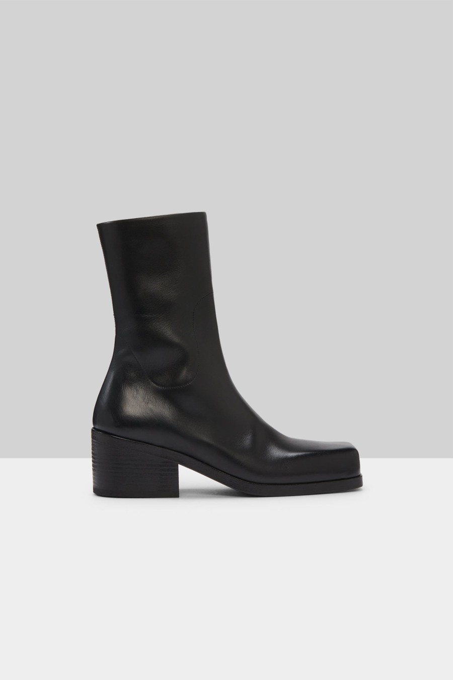 MARSÈLL Cassello Tronchetto Leather Ankle Boot In Black | Boots