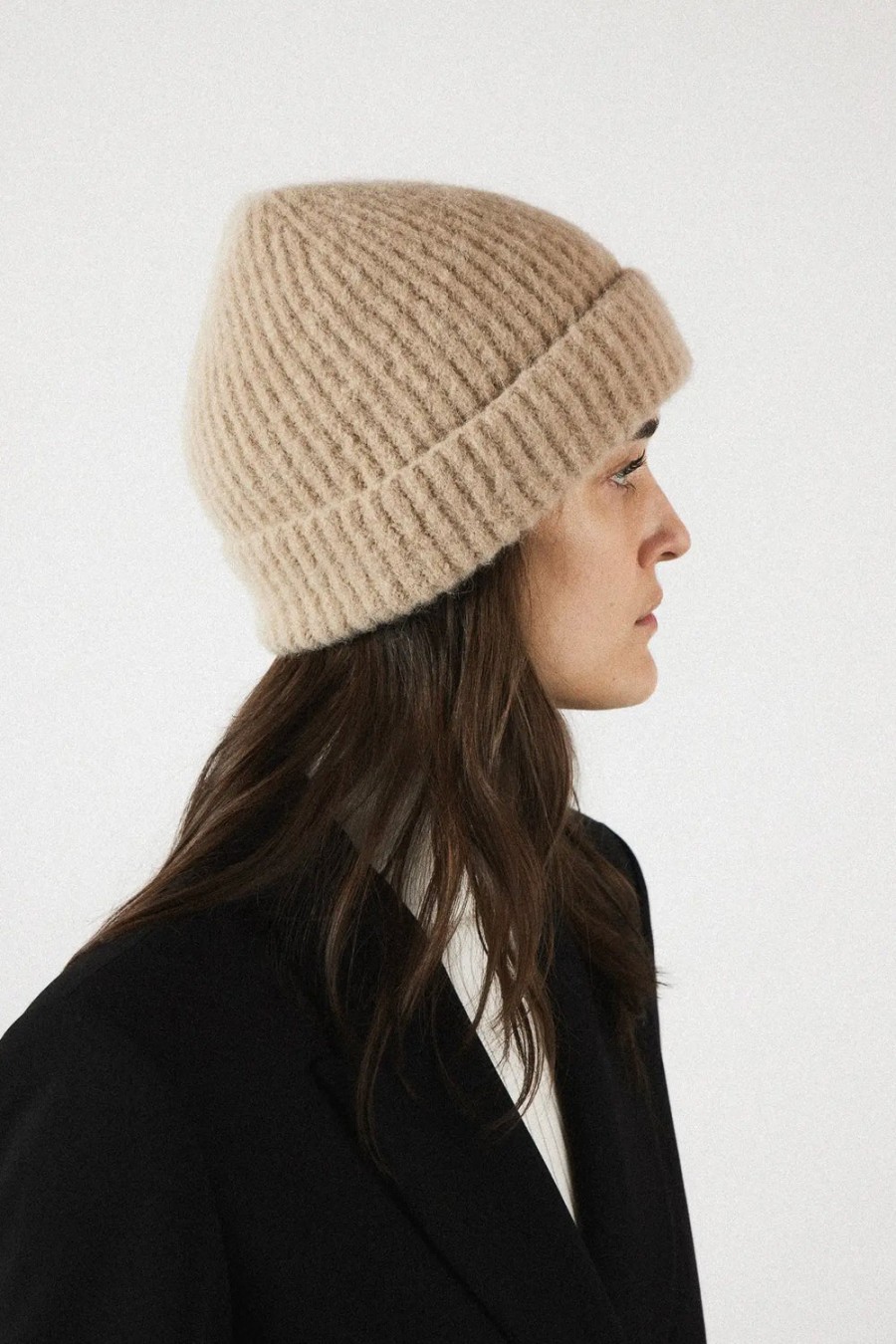 JANESSA LEONÉ Piper Alpaca Wool Blend Hat In Oatmeal | Hats