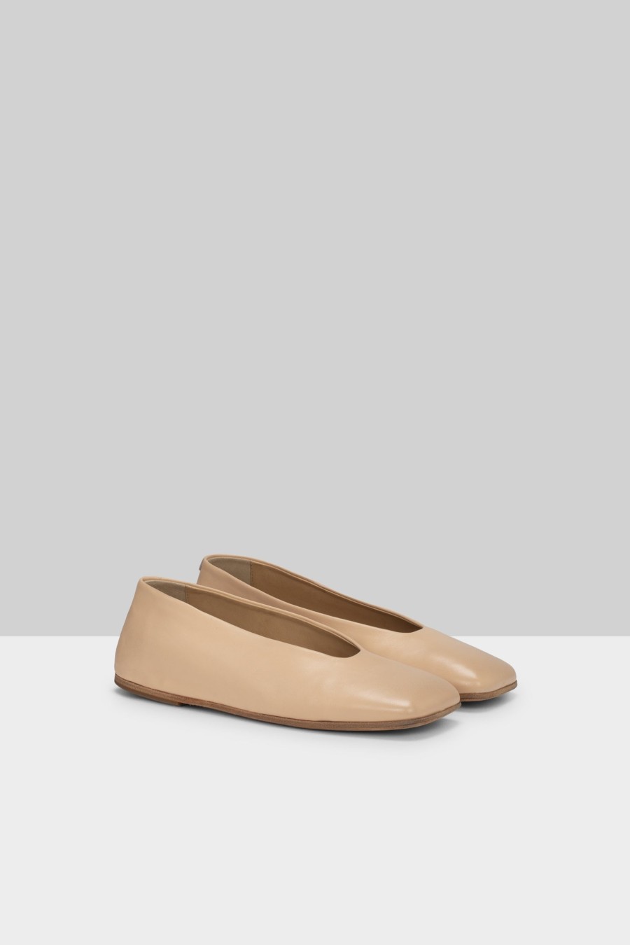 MARSÈLL Spatolona Leather Shoe In Biscuit | Flats