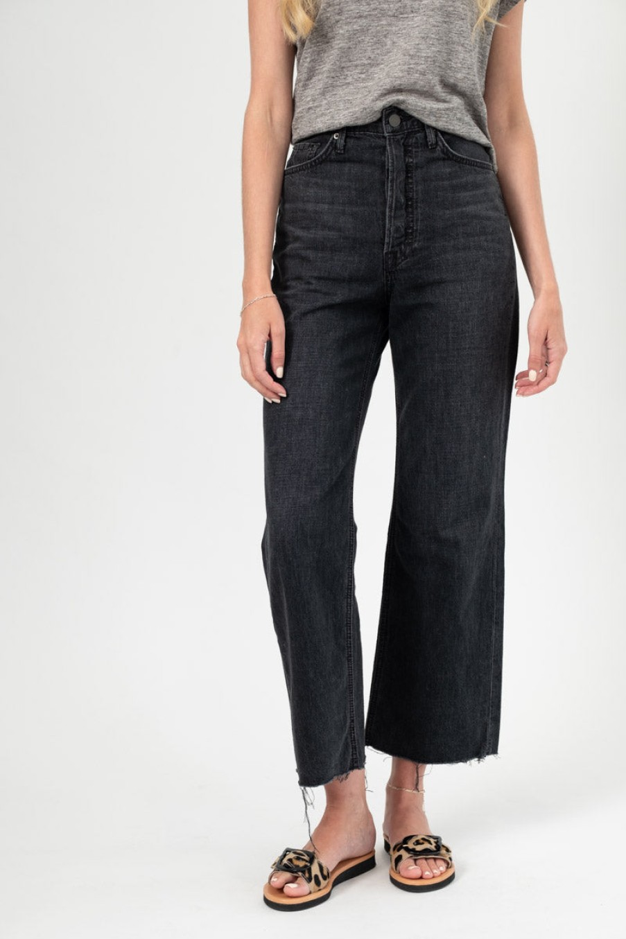 GRLFRND Bobbi High Rise Jean In Black On The Road | Grlfrnd - T. Boutique | Bottoms