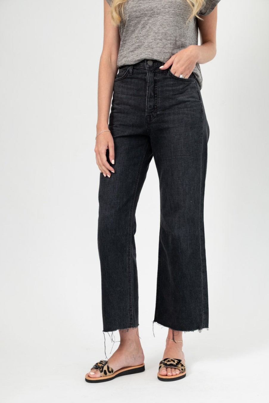 GRLFRND Bobbi High Rise Jean In Black On The Road | Grlfrnd - T. Boutique | Bottoms