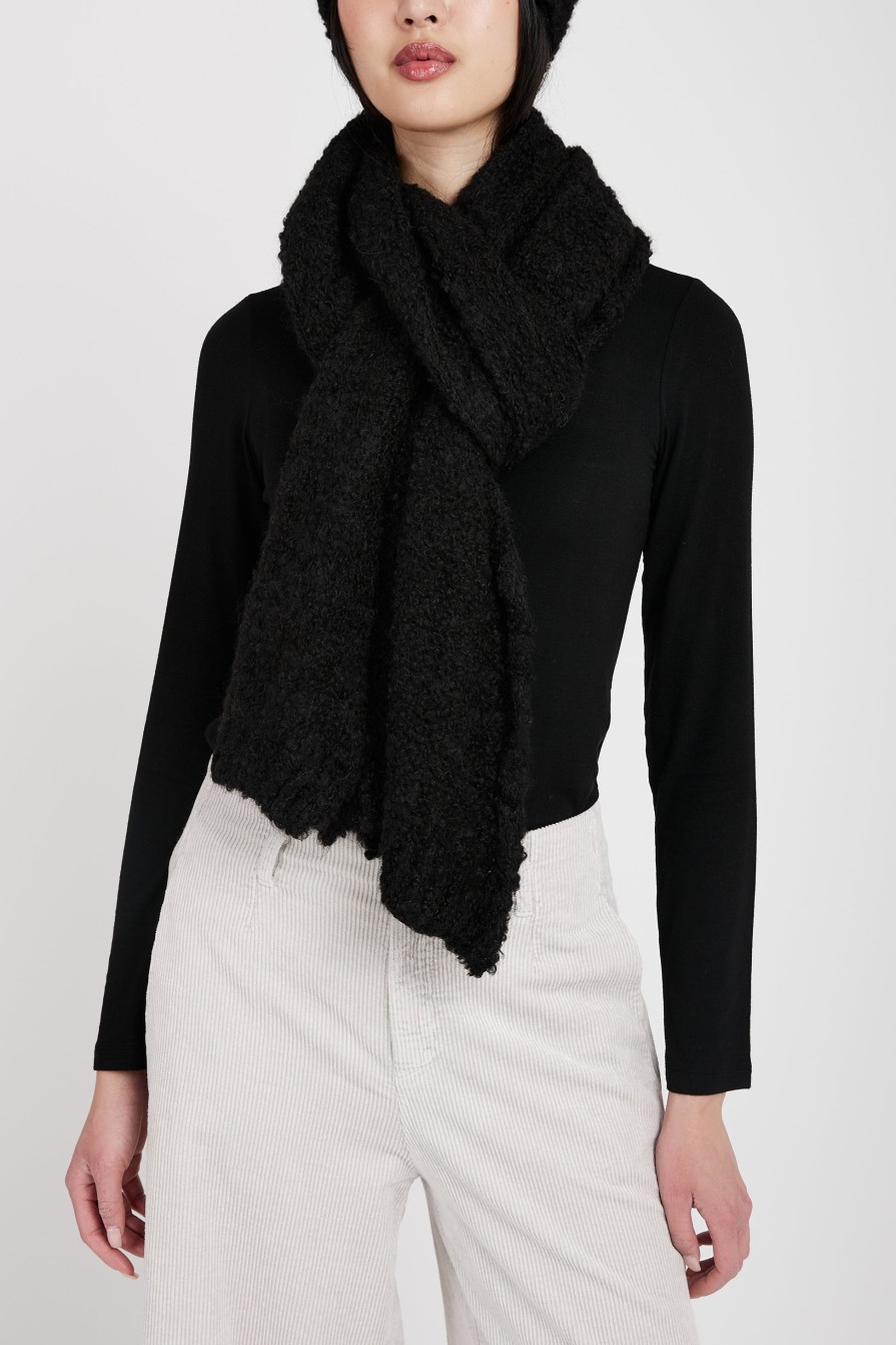 TANDEM Tandem Boucle Scarf In Black | Scarves